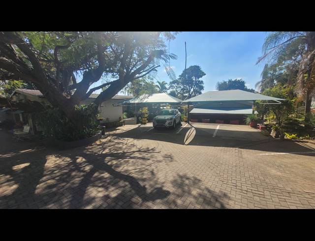 912M² GUESTHOUSE FOR SALE IN WEST ACRES